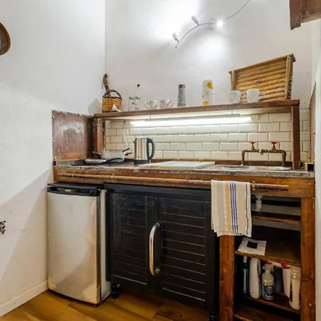 Tanqueroom Revolution - Centro Storico - Station * Palermo